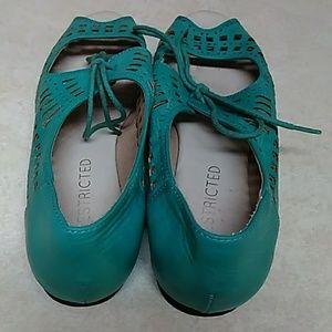 Turquoise Flats